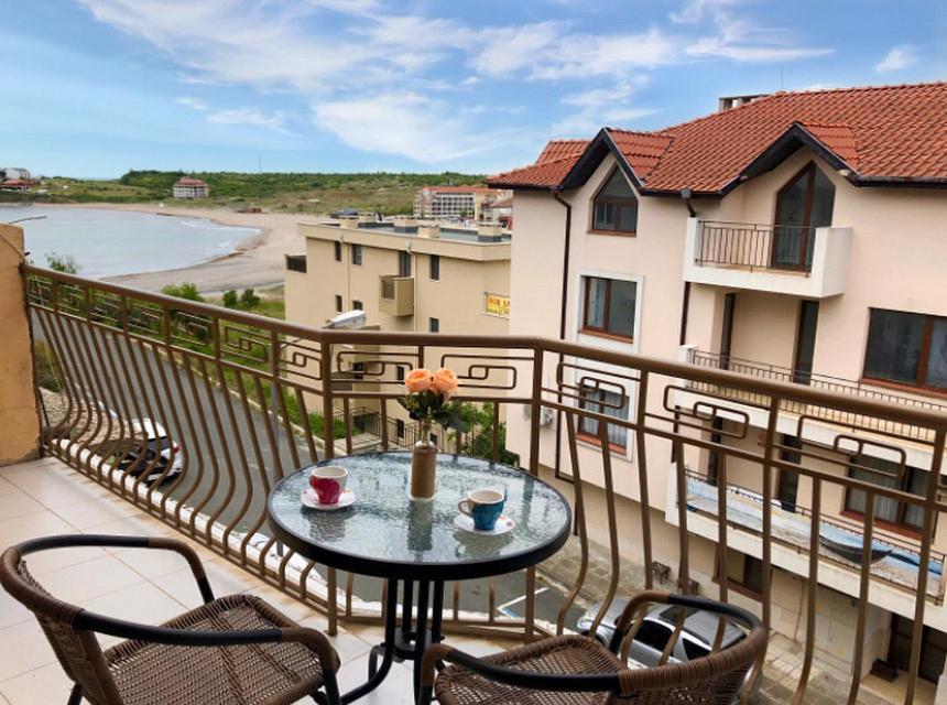 "Калоянови" Hotel Tsarevo Luaran gambar